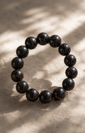 Noir Sentinel – Smoky & Earthy Botanical Scent Bracelet